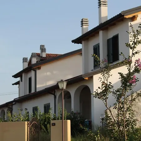 Borgo Nicoletta Casa Vacanze *